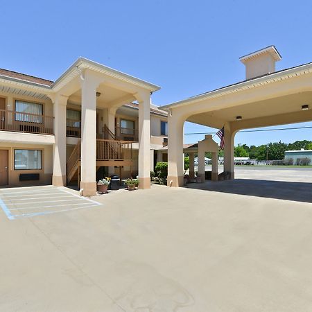 Days Inn By Wyndham Abbeville Екстер'єр фото