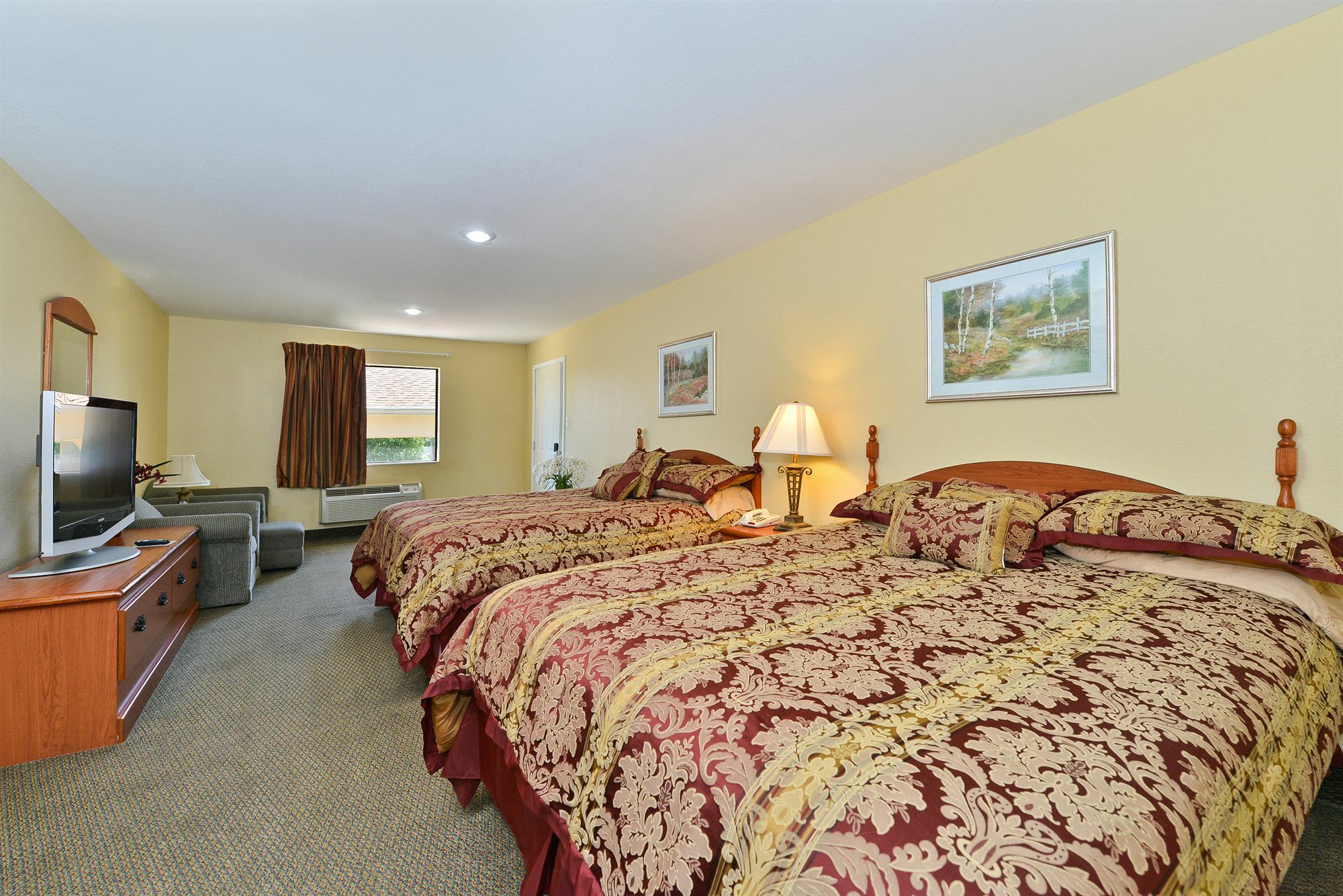 Days Inn By Wyndham Abbeville Екстер'єр фото