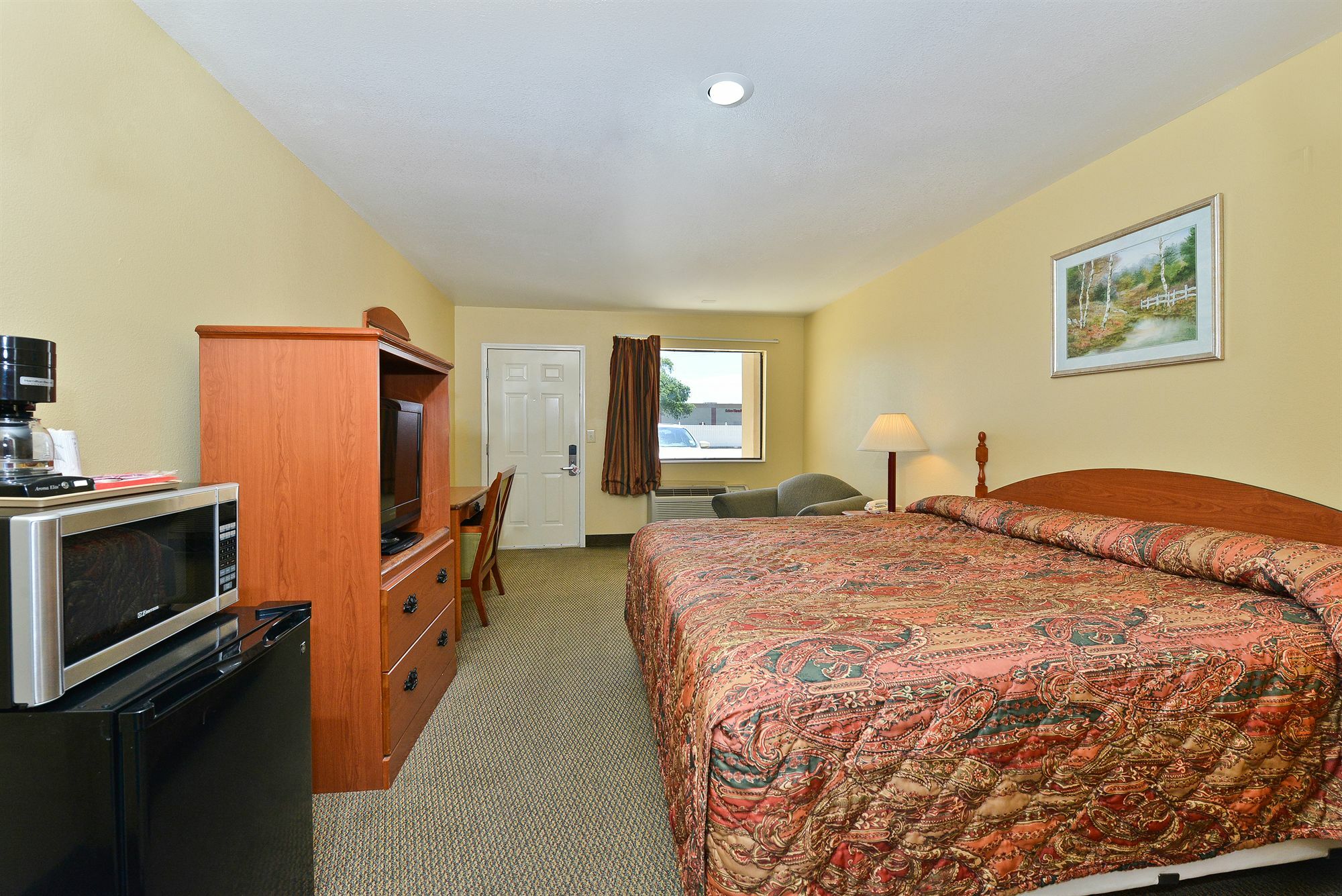 Days Inn By Wyndham Abbeville Екстер'єр фото